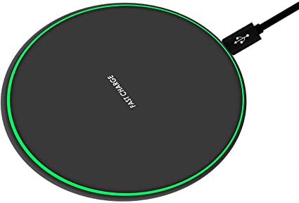 Punjač PRODAVANI namenjen telefonima, slušalicama i pametnim satovima koji podržavaju brzo punjenje.