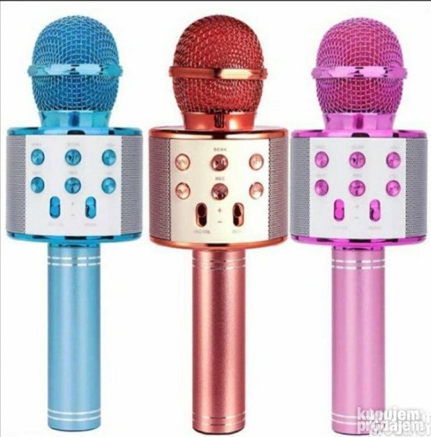 Karaoke mikrofon koji se puni preko USB kabla.