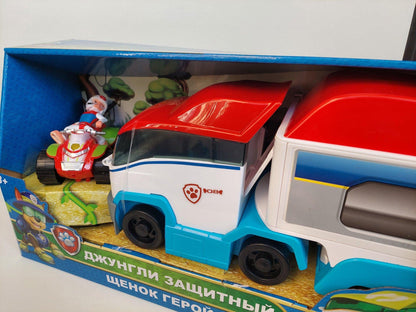 Veliki plastični autobus Patrolnih šapa namenjen je deci uzrasta od tri godine.