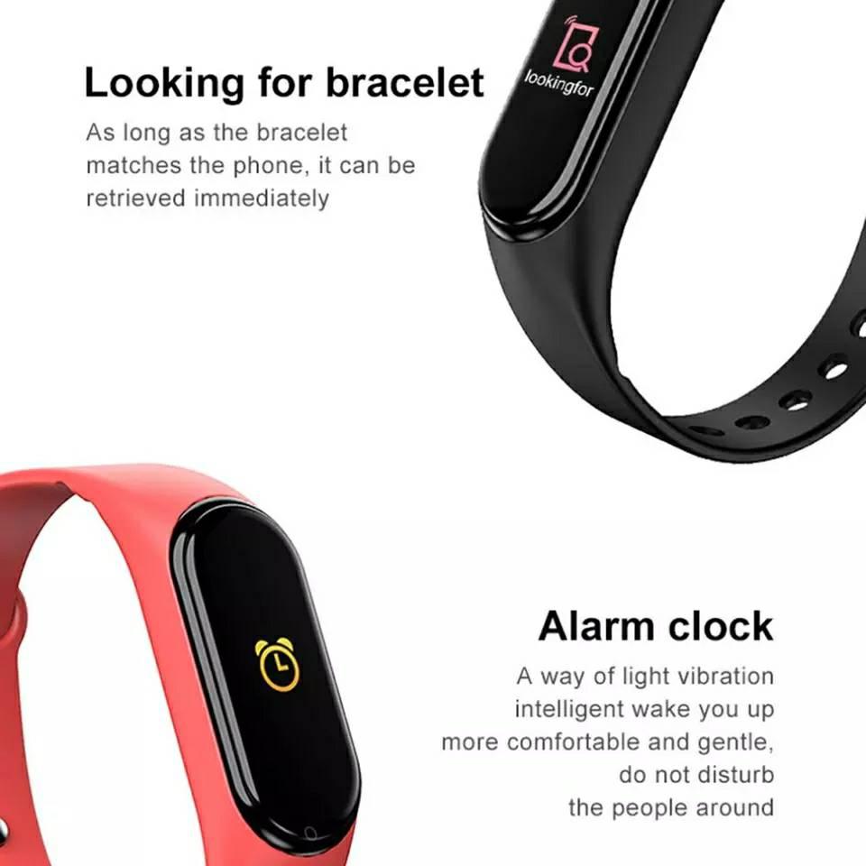 Pametna narukvica M5 koja prikazuje obaveštenja sa telefona.