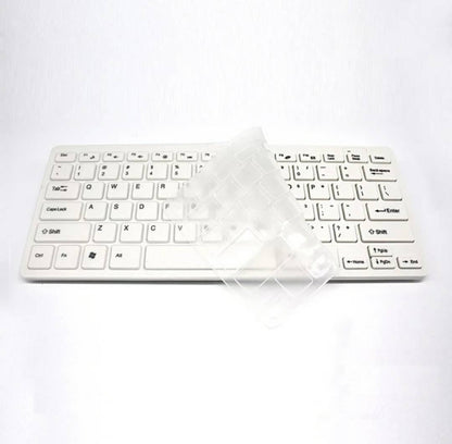 Mini tastatura K03 prikazana uz bežični miš.