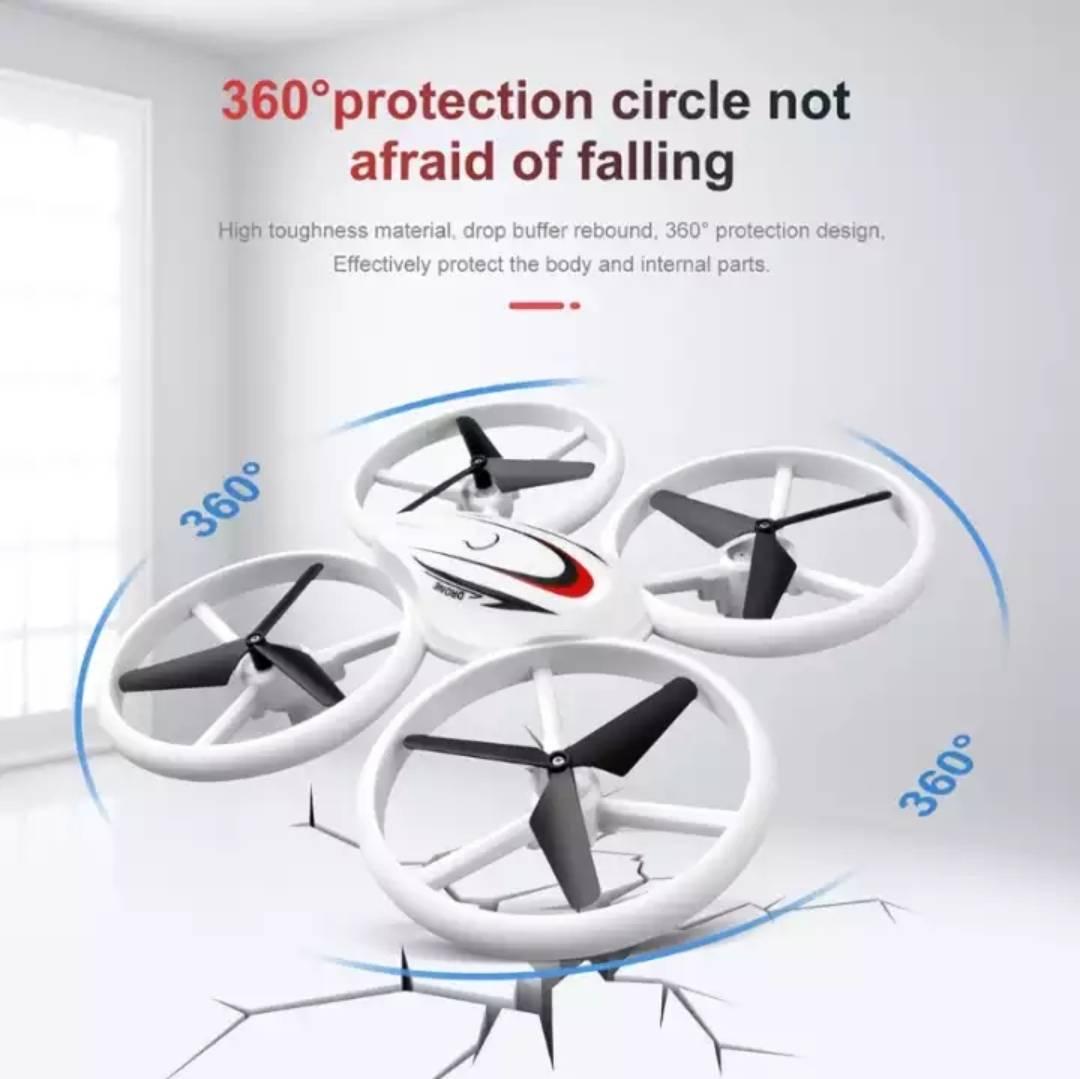 Dron S123 sa svetlima namenjen je upravljanju na daljinu.