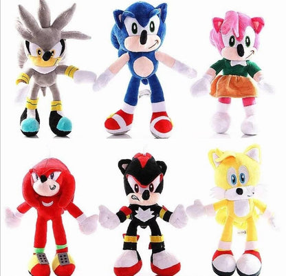 Plišani prikaz lika Silver iz serijala Sonic.