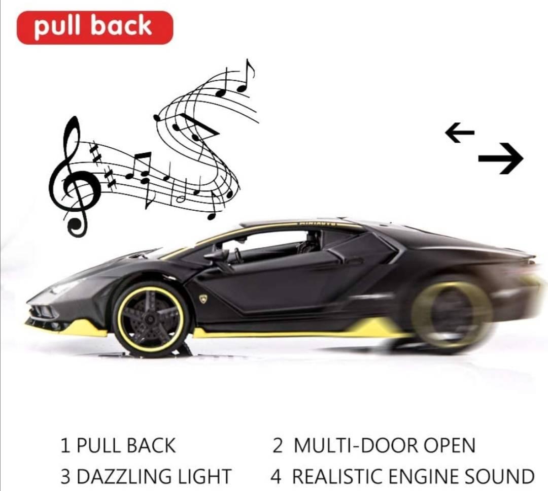 Lamborghini Aventador u obliku metalnog autića za igru.