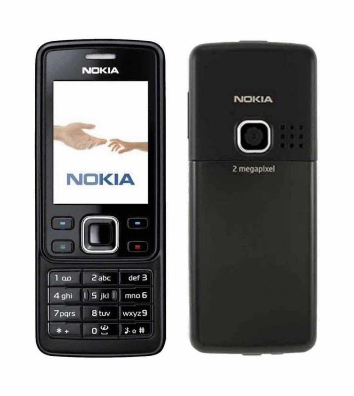 Nokia telefon sa kamerom od 2 MP i FM radiom.
