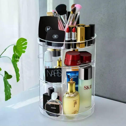 Kozmetički organizator sa više nivoa za držanje šminke na jednom mestu.