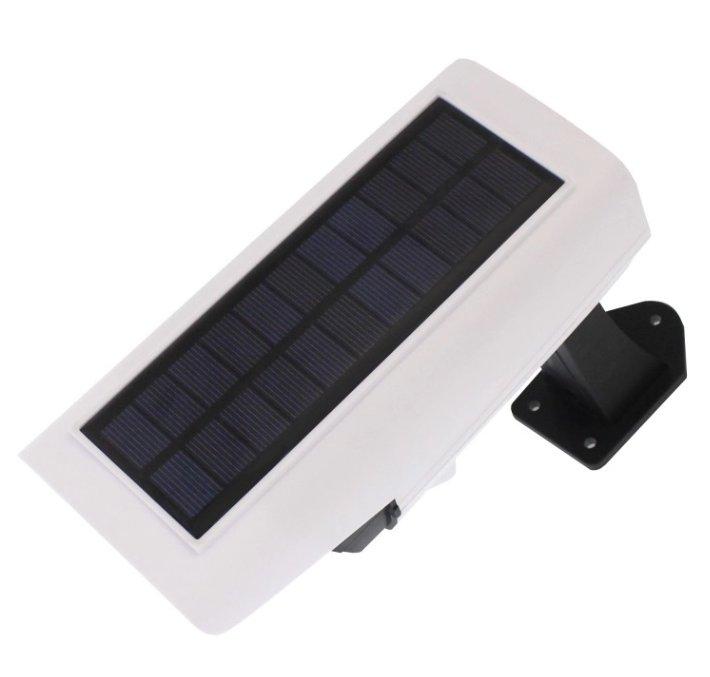 YH218T solarna LED svetiljka za dvorište ili terasu.