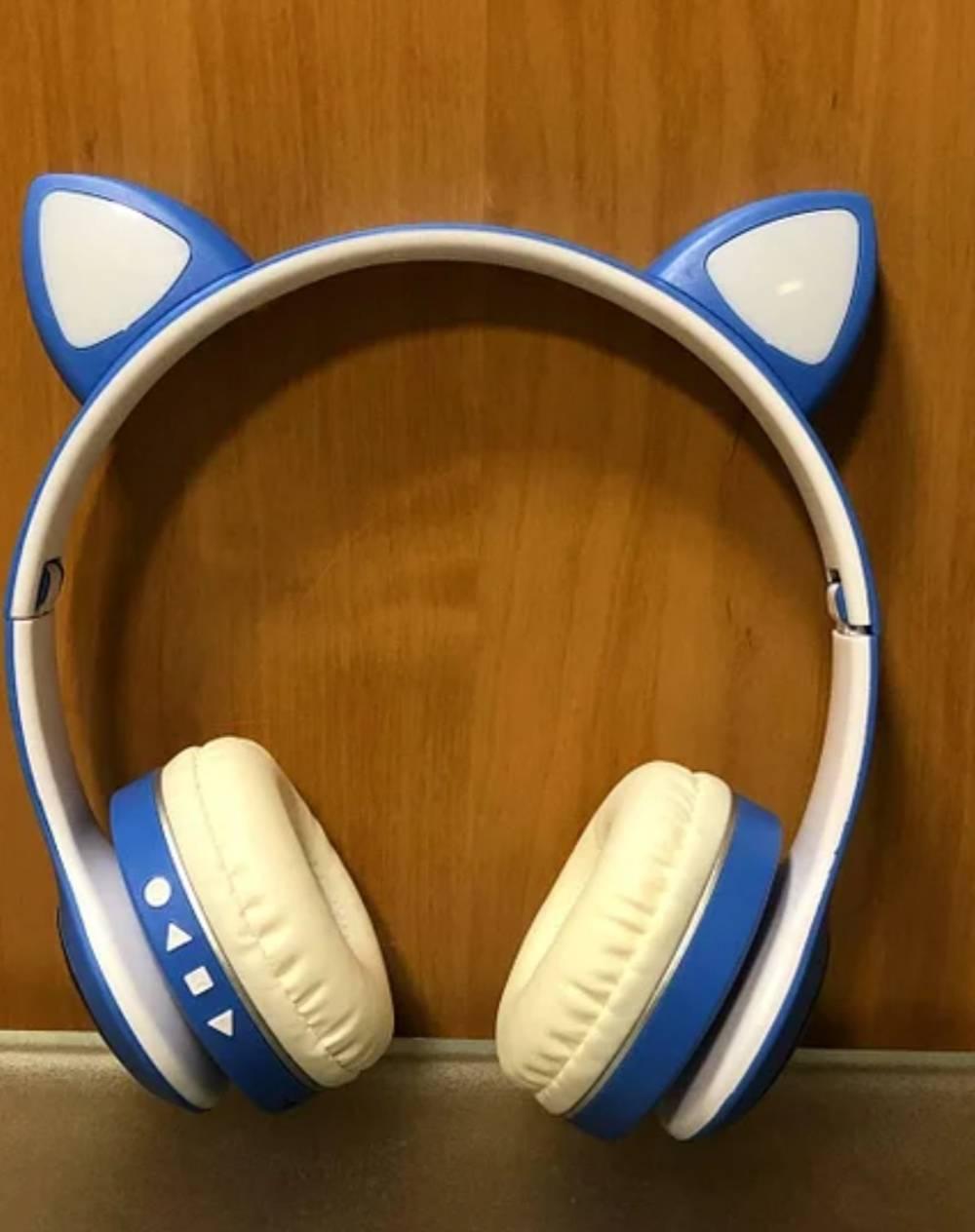 Slušalice sa trakom za glavu, mačjim ušima i LED detaljima.