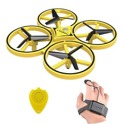 Dron Firefly F65 sa LED svetlima na obodu.