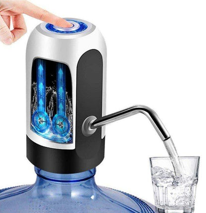 Automatska mini pumpa namenjena je točenju vode iz flaše ili balona.
