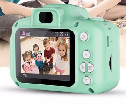 Digitalni fotoaparat namenjen deci za beleženje fotografija i videa.
