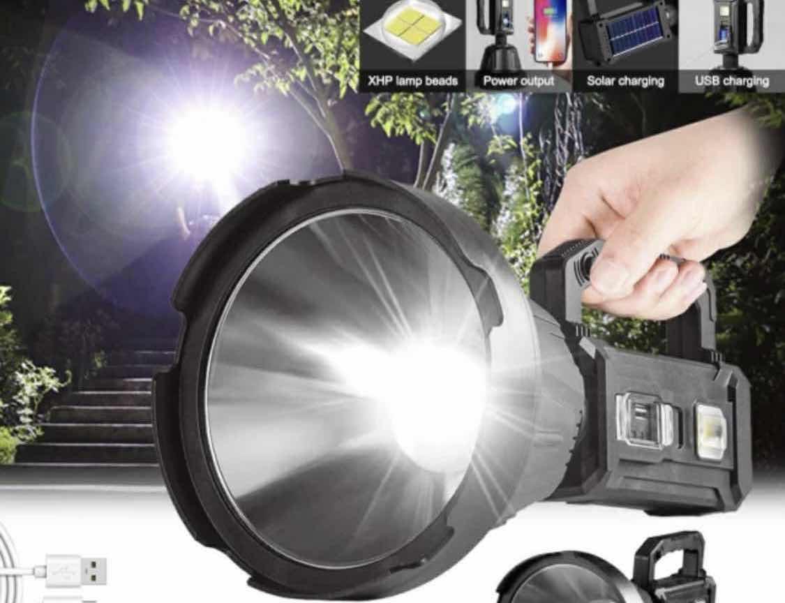 LED lampa na bateriju namenjena osvetljavanju radnog prostora.