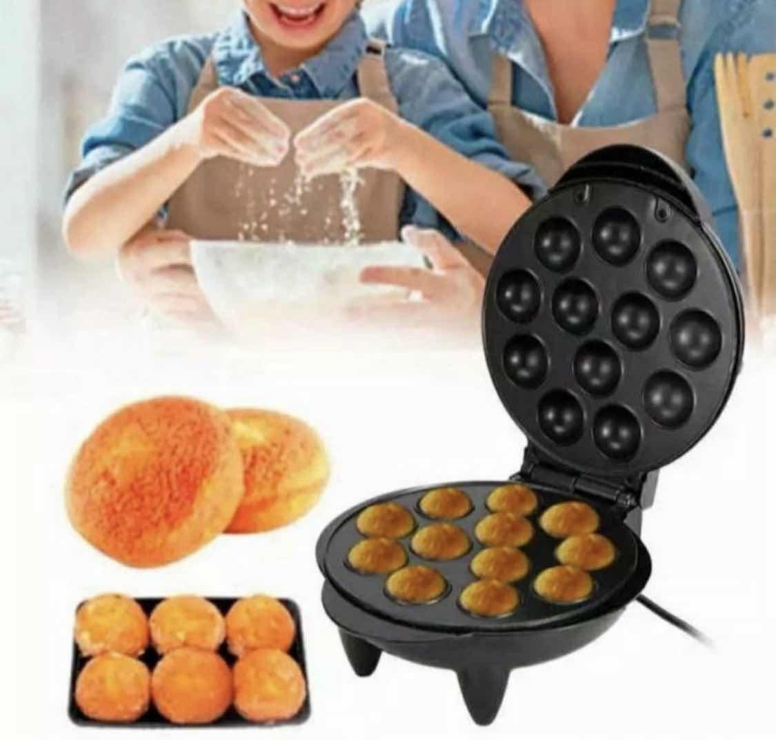 Aparat PRODAVANI za pripremu mini krofnica.