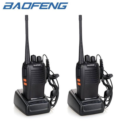 Radio-stanica BF-777S sa antenom.