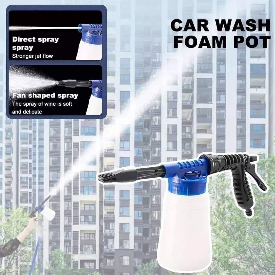 Prskalica za pranje automobila koja se povezuje sa crevom.