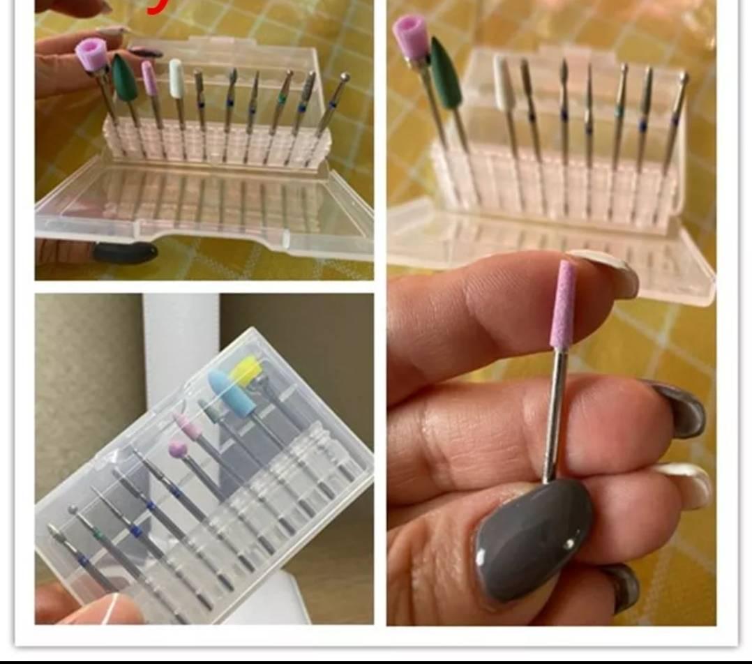 Deset nastavaka čini set pribora za električnu turpiju za nokte.
