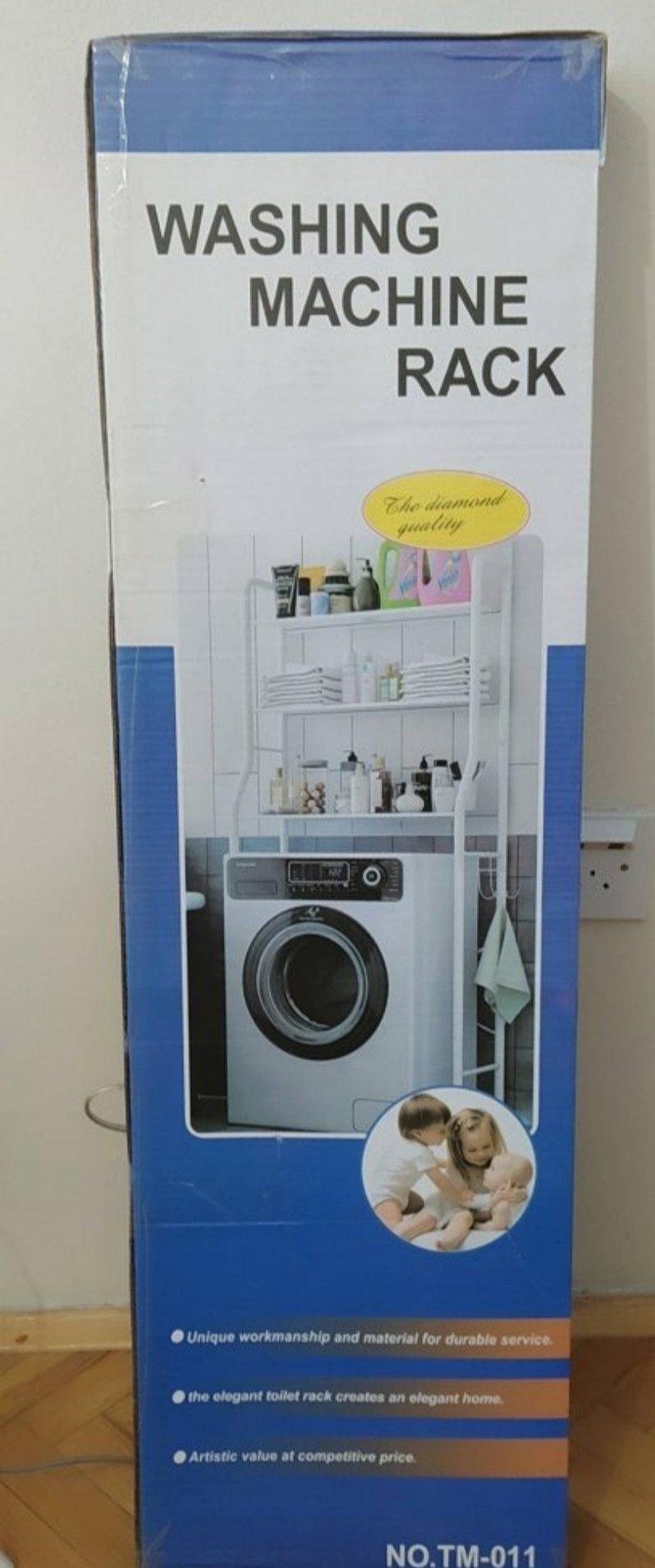 Rešenje za organizovanje kupatilskih stvari iznad veš mašine.
