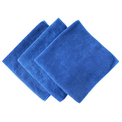 Proizvod čine dve mikrofiber krpe za kućno čišćenje.