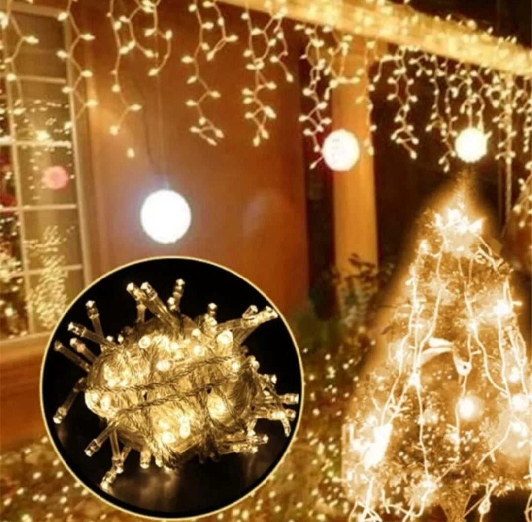 Novogodišnje lampice PRODAVANI dostupne su u beloj i žutoj boji.