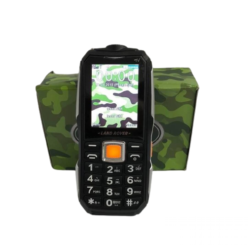 Mobilni telefon Land Rover C9 sa velikim tasterima.
