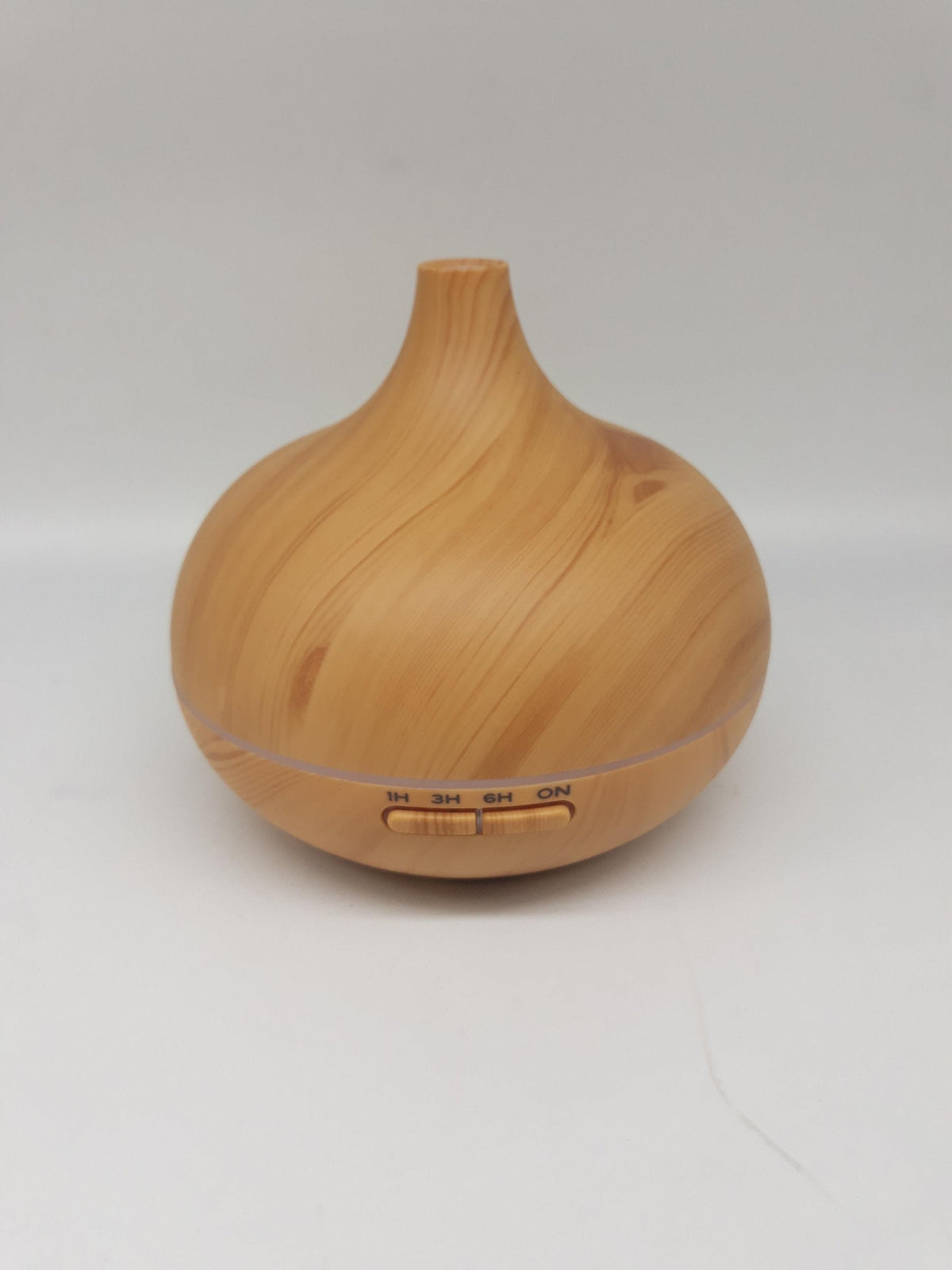 Aroma osveživač sa kapacitetom od 400 ml prikazan na slici.