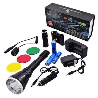 Ručna LED lampa prikazana kao proizvod.
