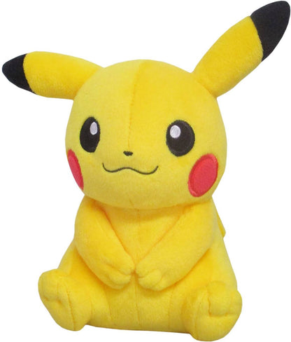 Pikachu je prikazan kao plišana igračka iz Pokémon sveta.