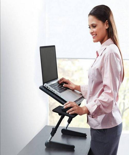 Air Space stalak za laptop predstavljen je kao prenosivo rešenje za rad na različitim mestima.