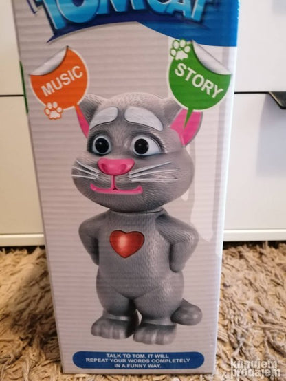 Mačak Talking Tom kao plišana igračka sa srcem koje svetli.