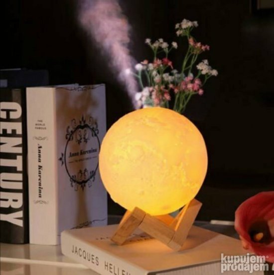 Mesečeva lampa sa difuzerom u koji se mogu dodati kapi esencijalnog ulja.