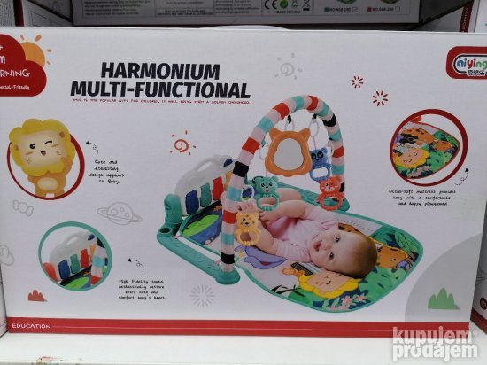 Podloga za bebe koja objedinjuje mekanu površinu i muzičke melodije.