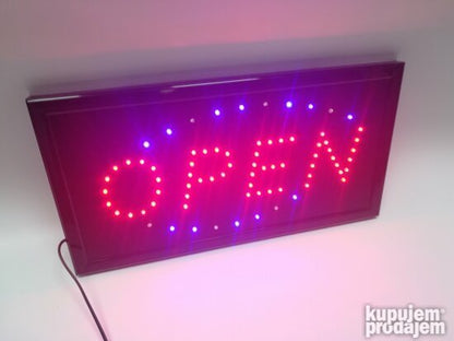 Svetleća reklama za prikaz jedne od oznaka: OPEN ili CLOSE.