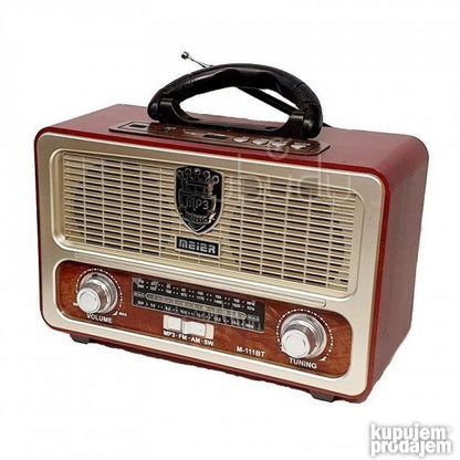 Radio u retro stilu sa FM, USB i Bluetooth opcijama.