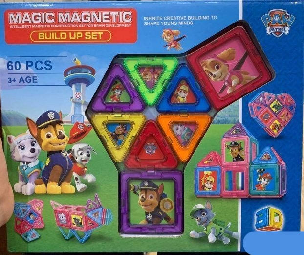 Elementi magnetnog seta koji se spajaju približavanjem.