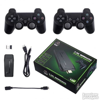 M8 Retro konzola podržava formate kao što su PS1, ATARI, MAME i SFC.