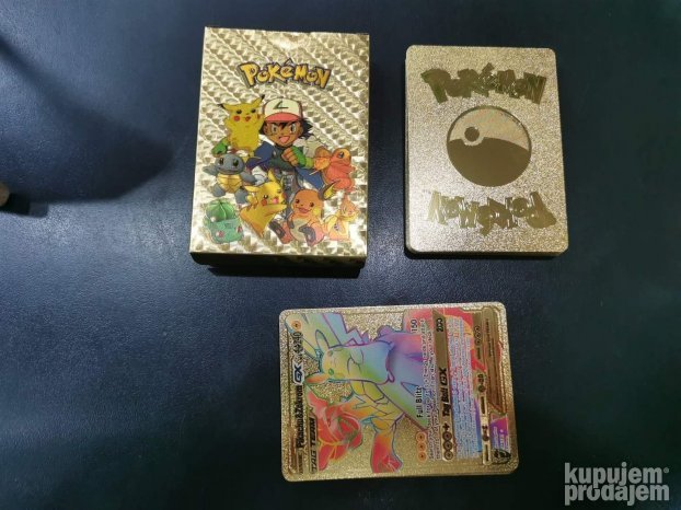 Prikazane su Pokémon karte u zlatnoj varijanti.