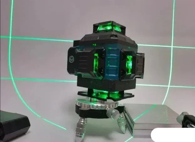 Laserski nivelator PRODAVANI sa 16 projektovanih linija.