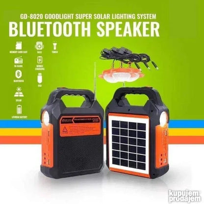 Solarni sistem sa panelom za solarno punjenje.