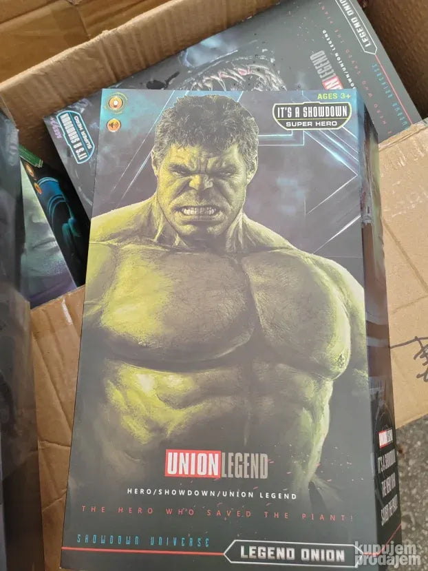 Na fotografiji je prikazana Hulk Union Legend figura.