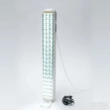 PRODAVANI štek lampa uz kabl za punjenje.