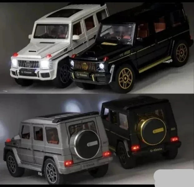 Igračka automobil Mercedes G-klase namenjena igri na guranje.