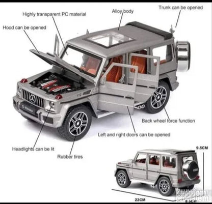 Mercedes G-klasa kao igračka u jednoj od dostupnih boja.