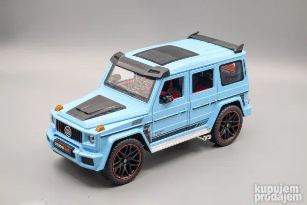 Na modelu Mercedes-Benz G klase Babosi 800 nalazi se modifikovani logotip proizvođača.