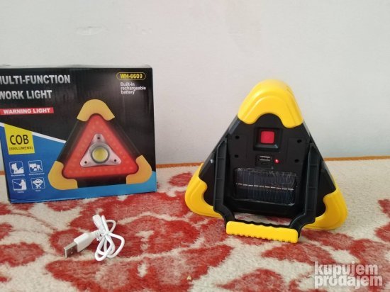 Trougao multifunkcionalni -svetleci led trougao