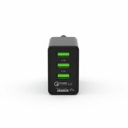 Quick Charge 3.0 Punjač sa 3 USB Porta - Prednji Pogled